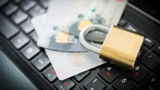 В фонде “НеМолчи.kz“ заявили о блокировке счетов