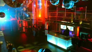 Рестораны выплатили миллиардные роялти казахстанским певцам