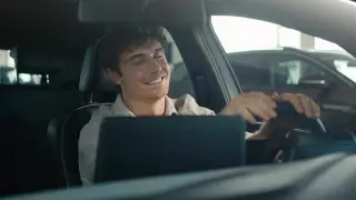 Прослушивание новогодней музыки может повысить риск ДТП