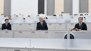 Президенту показали центр оперативного управления в Актобе