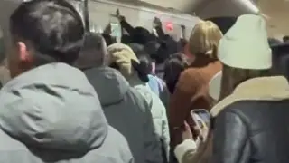 “Громкий мужской крик“: очевидица рассказала о ЧП в метро Алматы