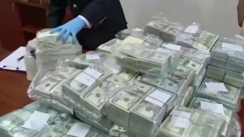 Кадры из видео