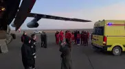 Крушение самолета в Актау: 9 пострадавших россиян проводили в Москву