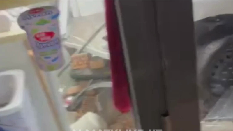 Кадры из видео