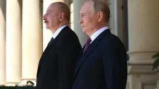 Авиакатастрофа близ Актау: Путин принес извинения президенту Азербайджана