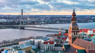 Латвия меняет правила въезда для жителей СНГ