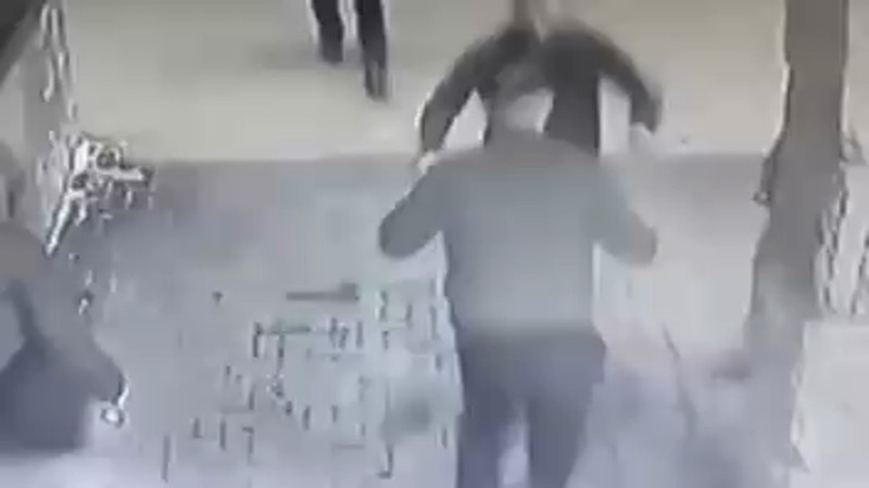 Кадры из видео