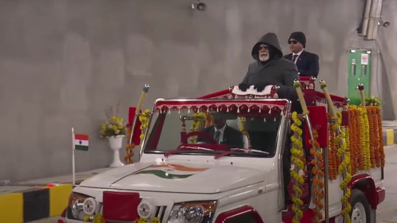 Кадры из видео