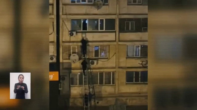 Кадры из видео