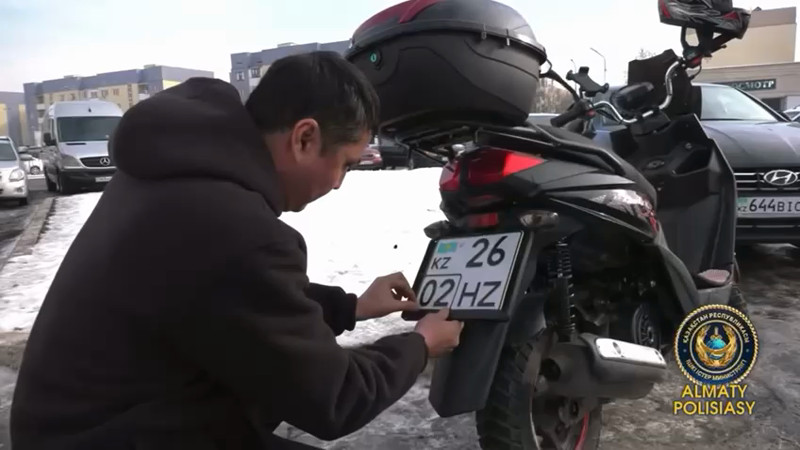 Кадры из видео