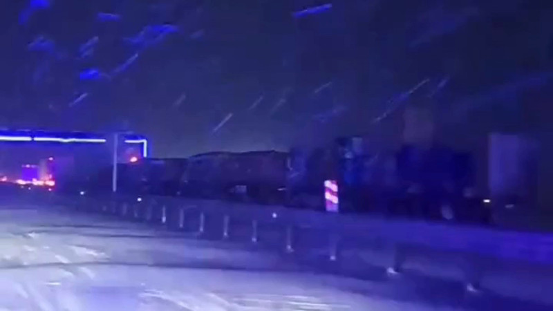 Кадры из видео