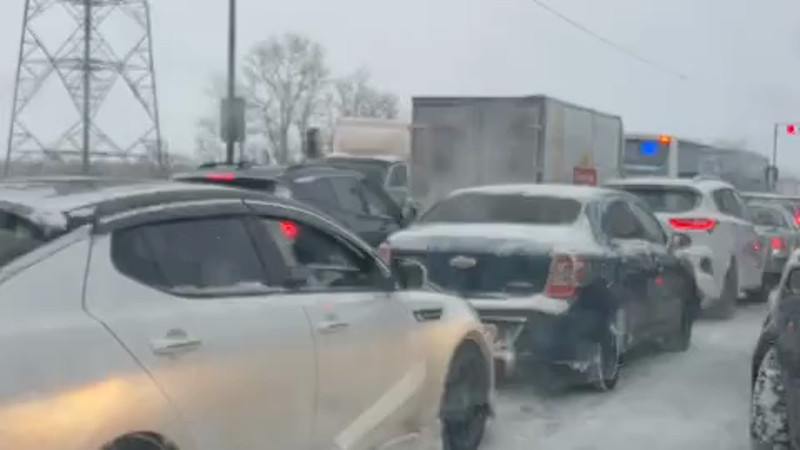 Кадры из видео