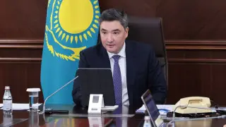 “Я скачаю, в свободное время поиграем“ - премьер Бектенов заинтересовался казахстанской игрой