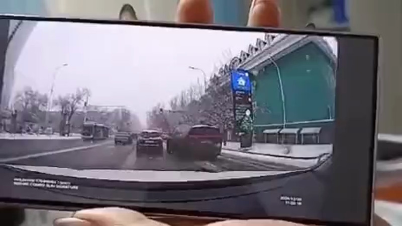 Кадры из видео