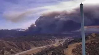 Новый пожар вспыхнул в Лос- Анджелесе: власти опасаются перехода огня на АЭС