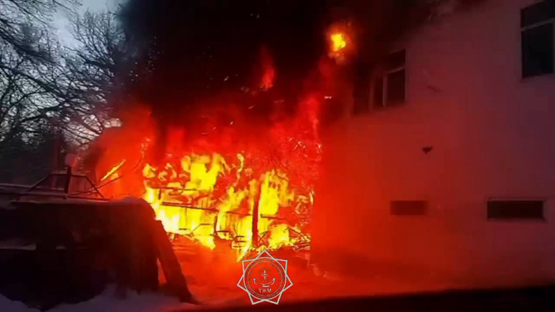 Кадры из видео