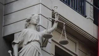 В Турции арестовали владельца сгоревшего отеля, где погибли люди