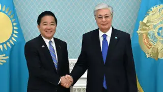 Токаеву передали теплые слова от премьера Японии