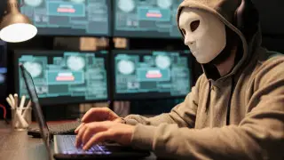 В Москве задержали мошенников, обманувших казахстанцев на миллионы тенге