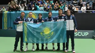Казахстанские теннисисты разгромили Пакистан в “Кубке Дэвиса“