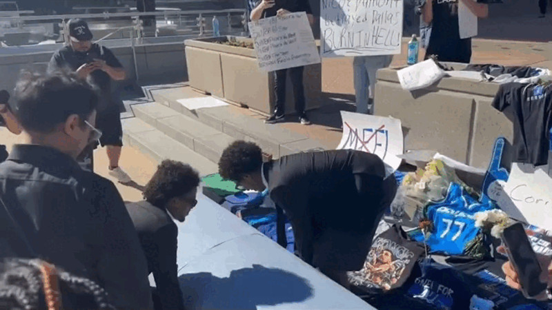 Кадры из видео