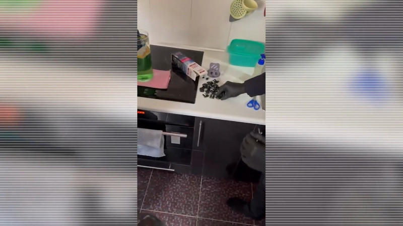 Кадры из видео