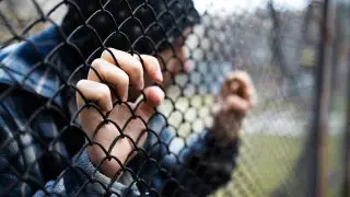 Школьника взяли под стражу после гибели 9-классника на юге Казахстана