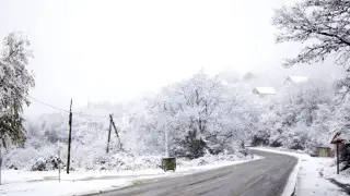 Дороги закрыли в двух областях Казахстана