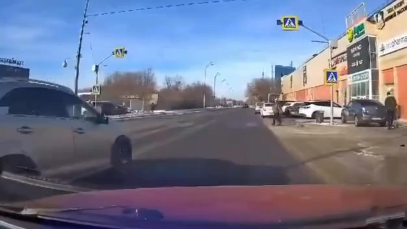 Кадры из видео