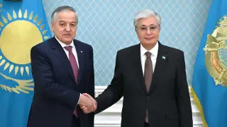 Токаев принял главу МИД Таджикистана