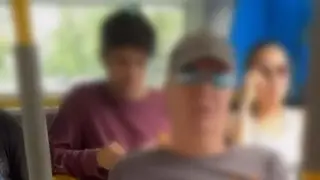 Оскорбивший пассажиров автобуса в Алматы иностранец не получил наказания