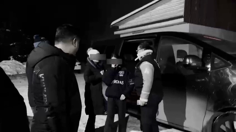 Кадры из видео