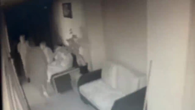 Кадры из видео