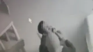 Невозможно смотреть. Воспитатель душила ребенка в детсаду Алматы