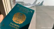 Казахстанцу запретили возвращаться в страну в течение пяти лет