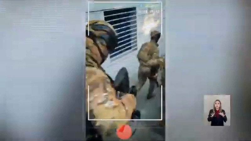 Кадры из видео