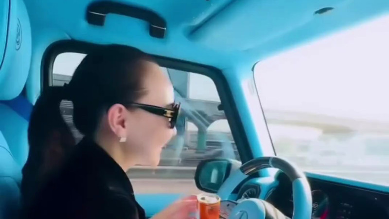 Кадры из видео