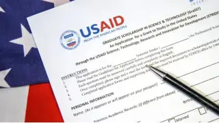 В США начали массово сокращать сотрудников USAID