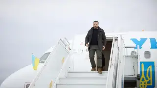 Самолет Владимира Зеленского приземлился на авиабазе в США