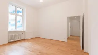 Застройщиков хотят заставить отказаться от продажи “черновых“ квартир