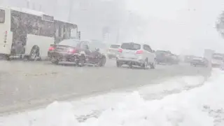 Дороги перекрыли еще в нескольких регионах Казахстана