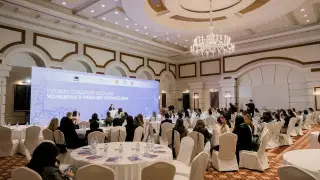 Могут ли женщины освоить “мужские“ профессии и заработать на этом?