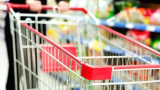 Алматинка сравнила цены на продукты за два месяца и удивилась изменениям