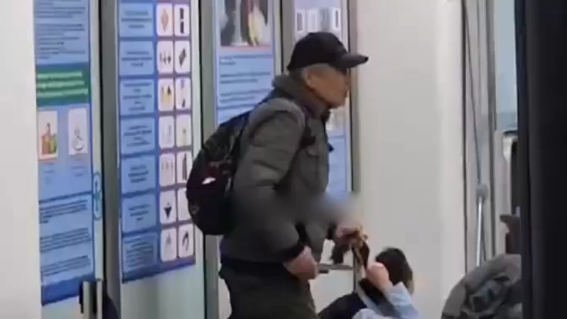 Кадры из видео