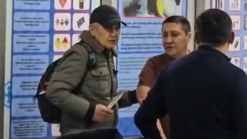 Кадры из видео