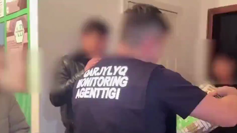 Кадры из видео