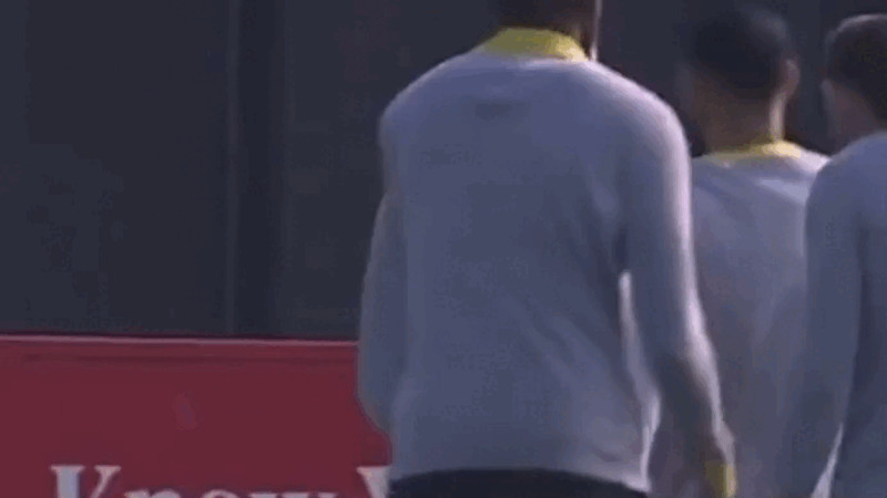 Кадры из видео