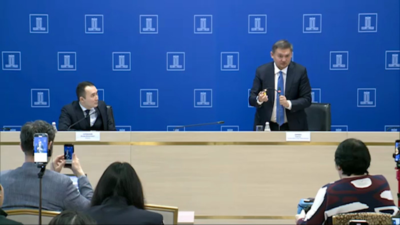 Кадры из видео