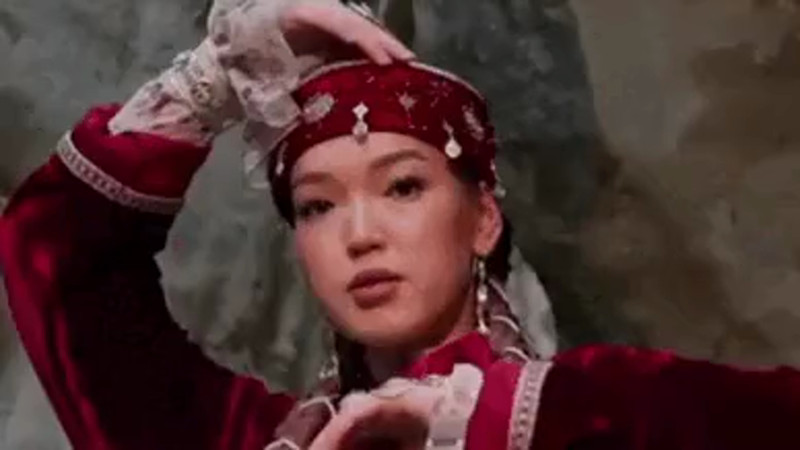 Кадры из видео