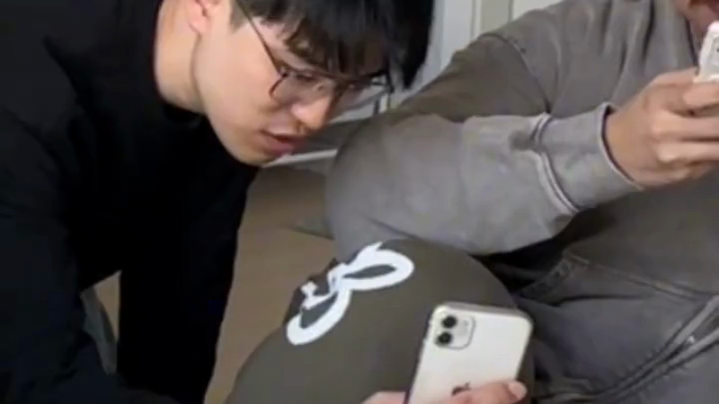 Кадры из видео